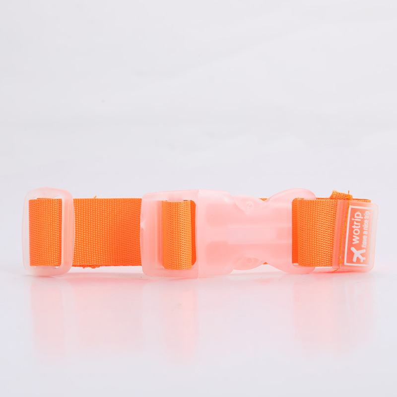 Portable travel luggage bag hanging buckle