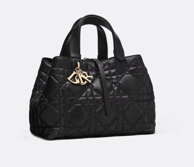 𝐃𝐢𝐨𝐫 • 𝐓𝐨𝐮𝐣𝐨𝐮𝐫𝐬黑色牛皮手袋