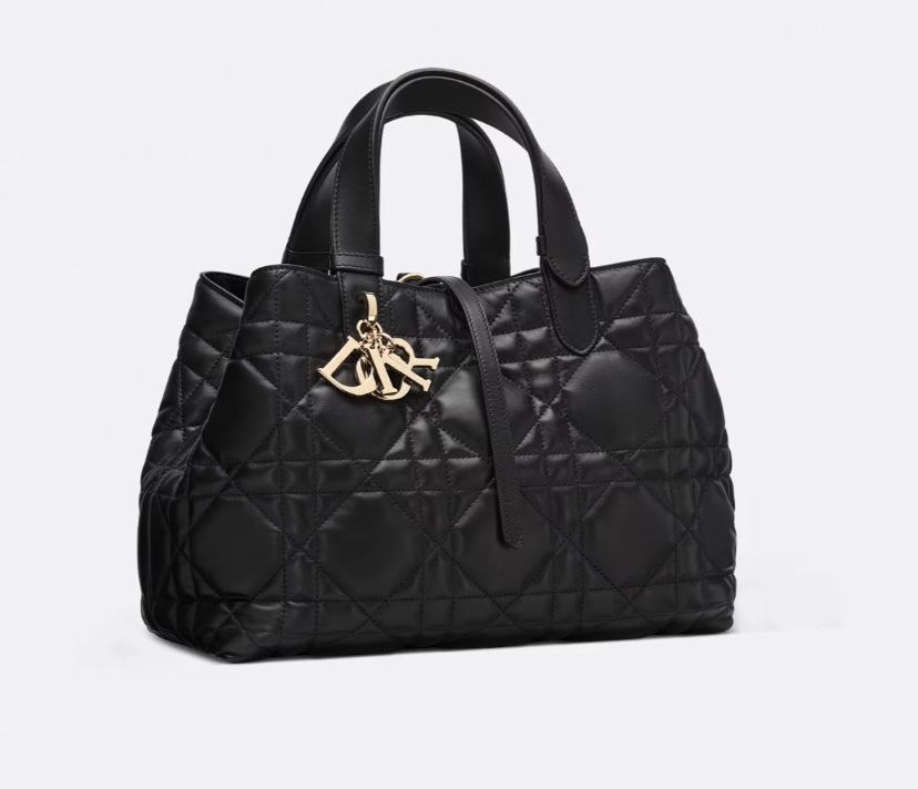 𝐃𝐢𝐨𝐫 • 𝐓𝐨𝐮𝐣𝐨𝐮𝐫𝐬黑色牛皮手袋