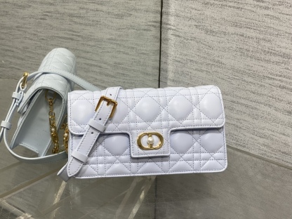 Dior Caro