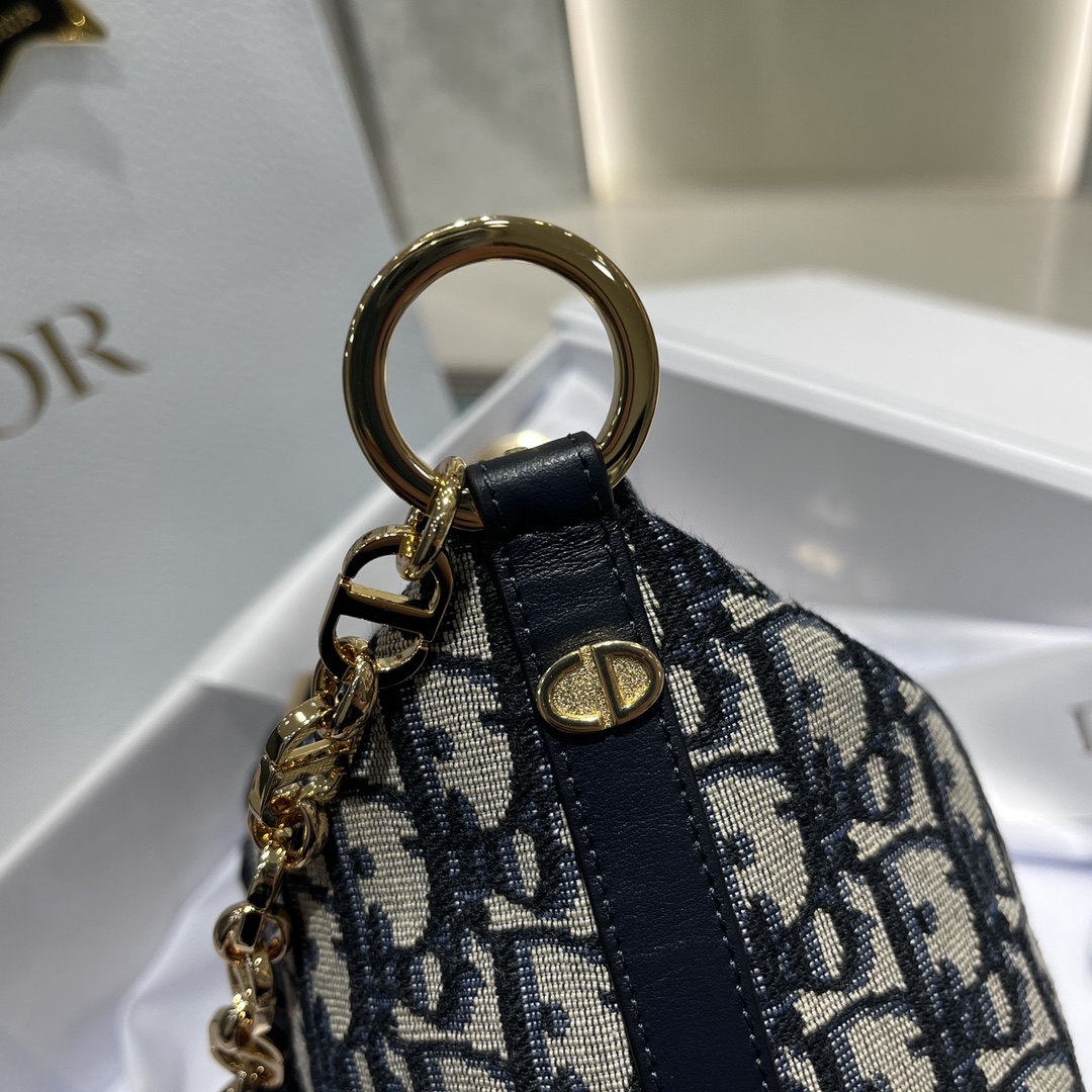 Star Hobo 鏈條腋下包