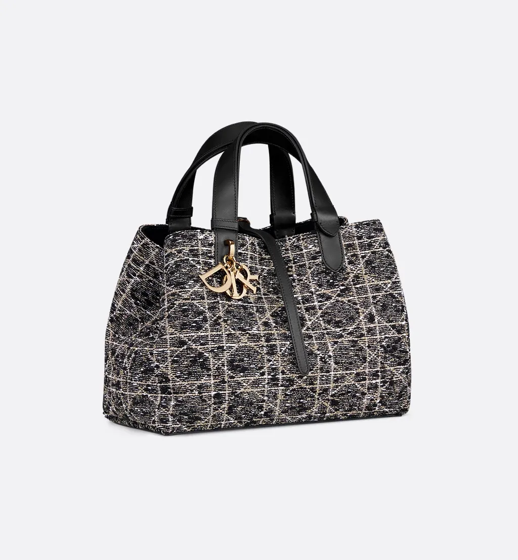 𝐃𝐢𝐨𝐫 • 𝐓𝐨𝐮𝐣𝐨𝐮𝐫𝐬黑色牛皮手袋