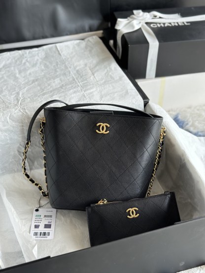  22年秋冬新款水桶包