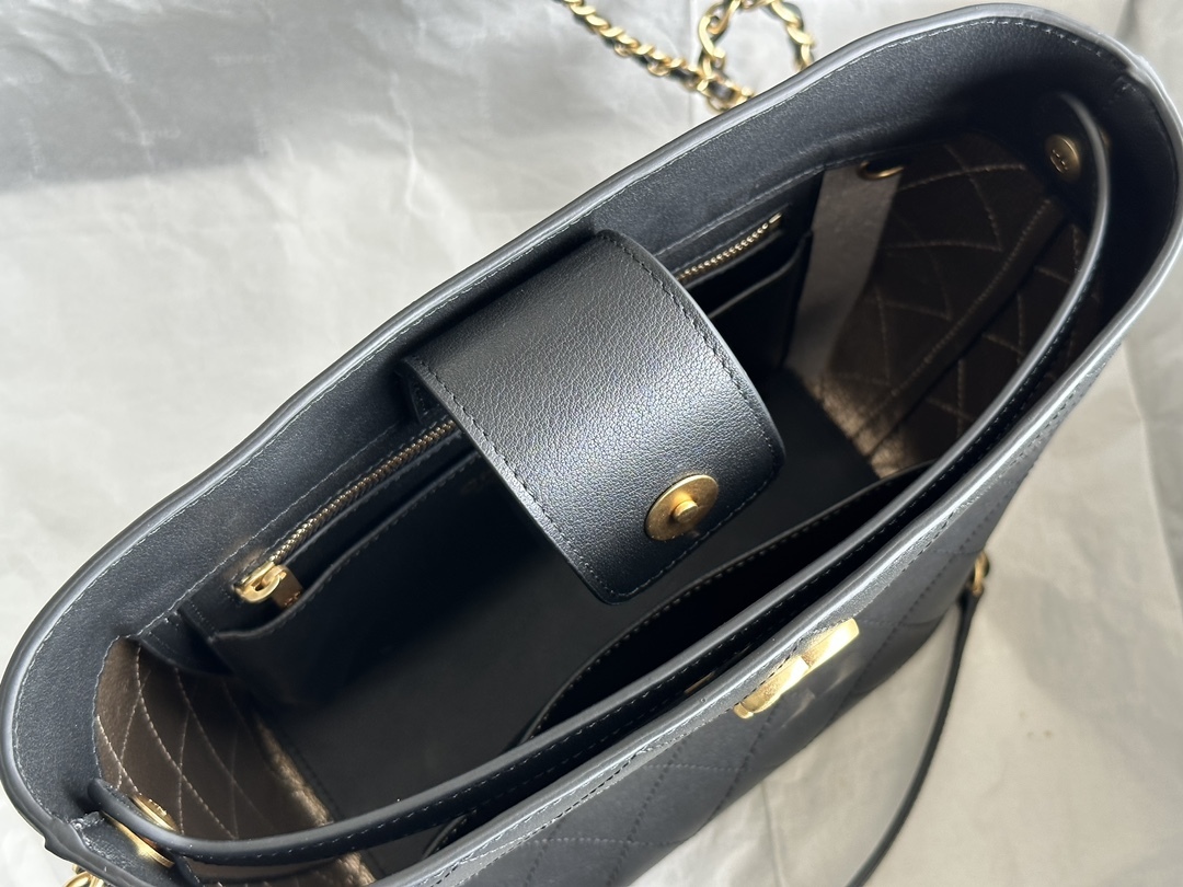  22年秋冬新款水桶包