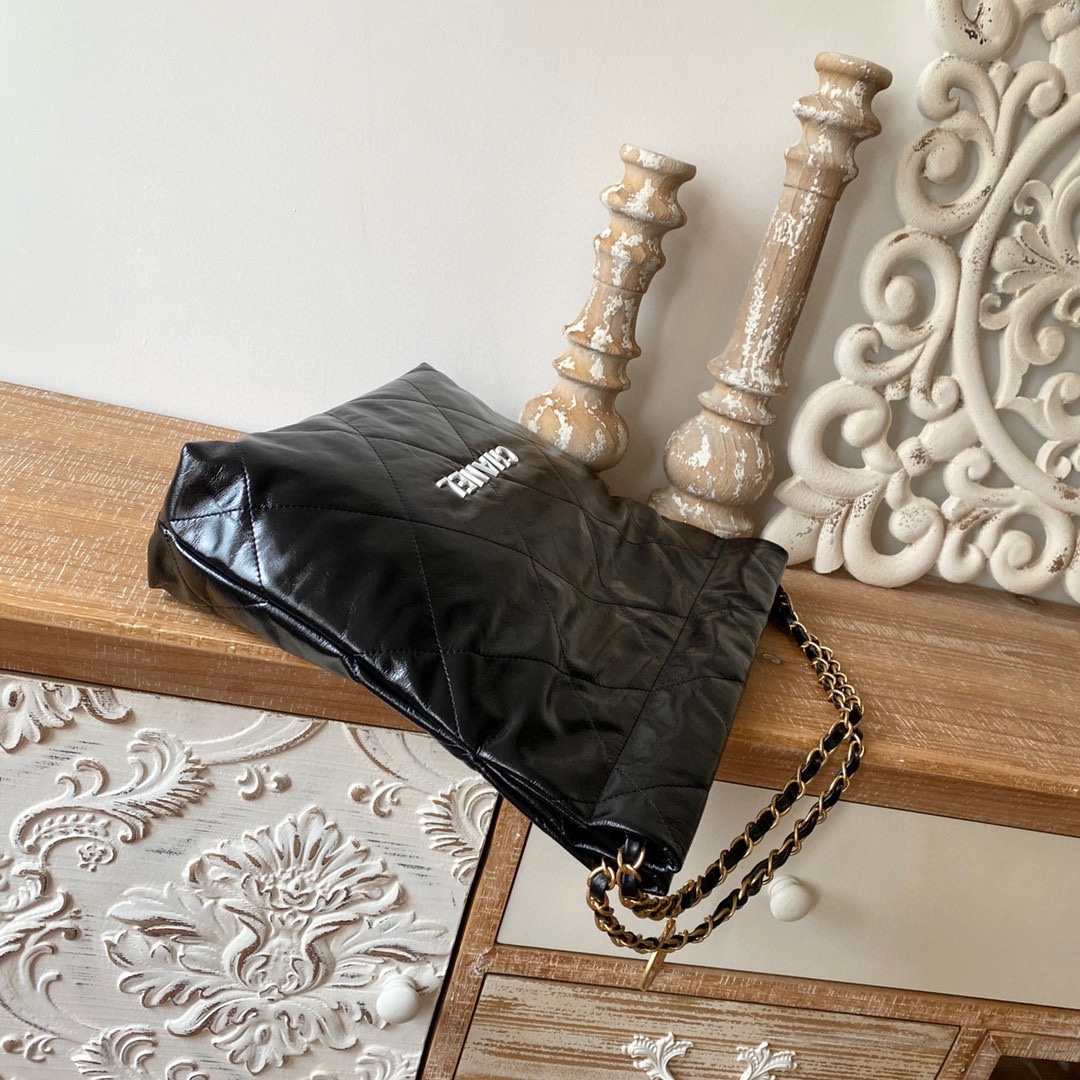 22年春流浪包黑色銀標