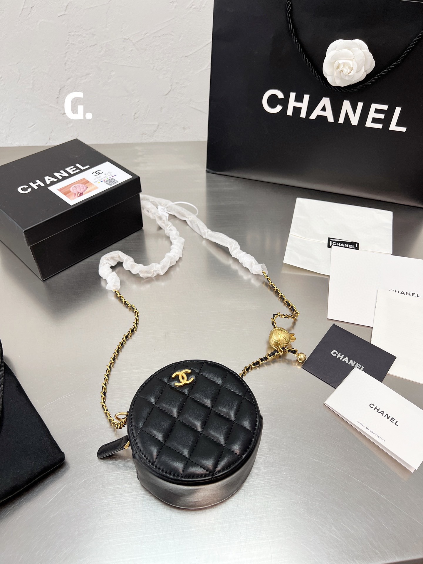 chanel小金球圓包