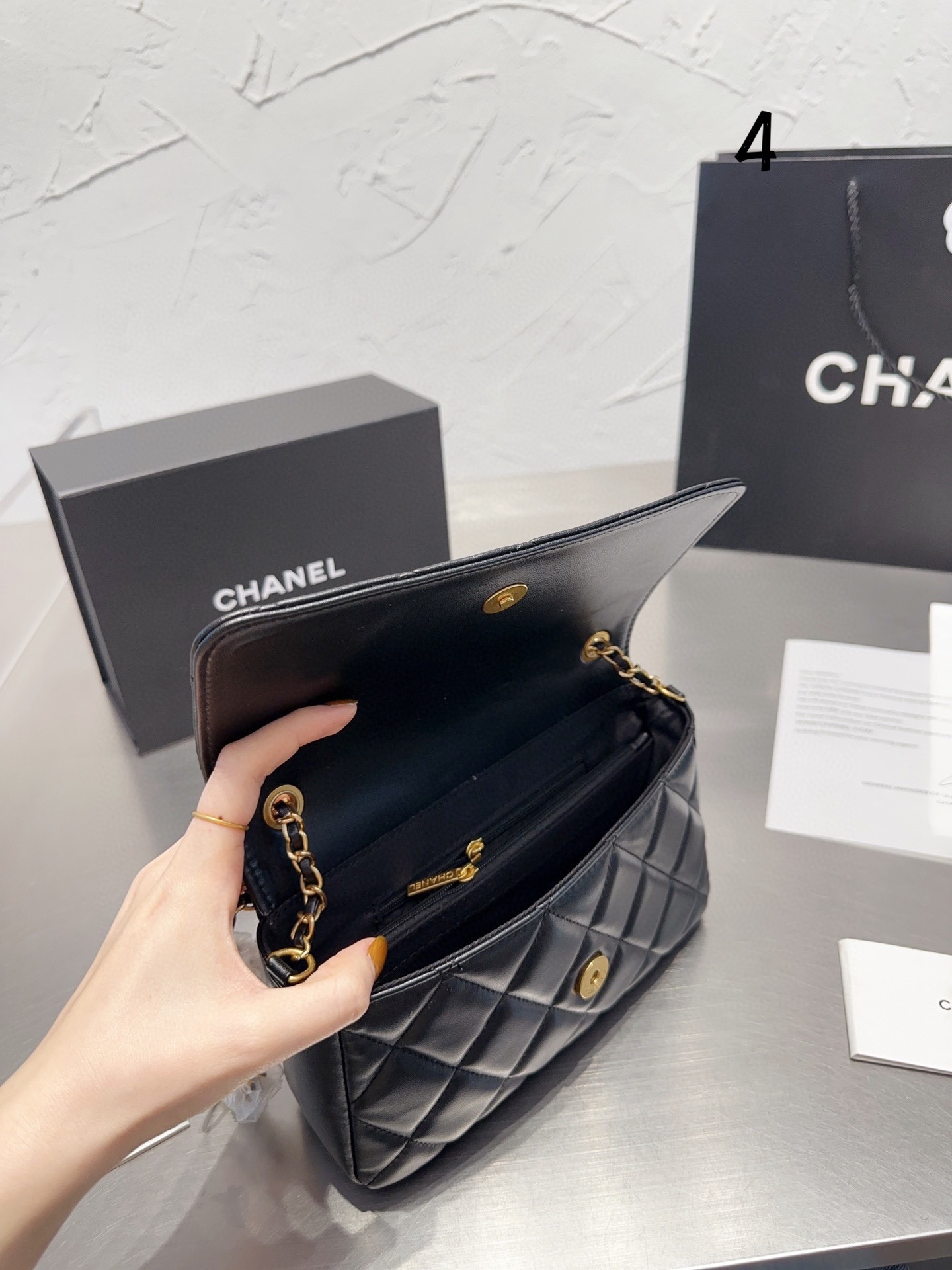  金幣口蓋包 大號