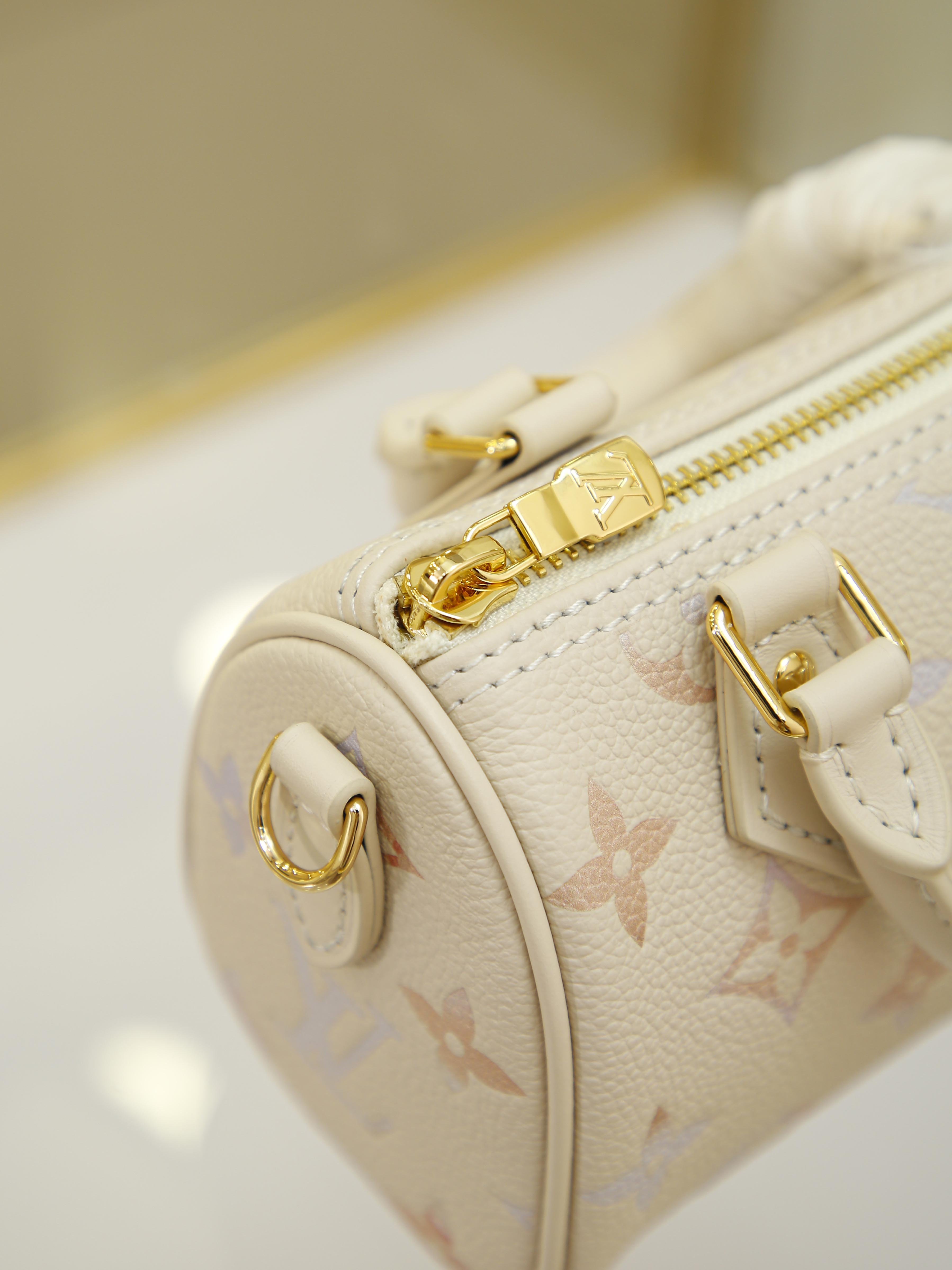 米白漸變色枕頭包