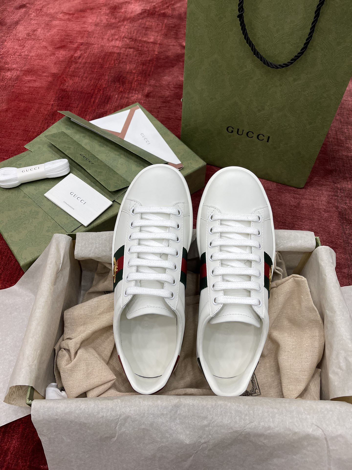 “小蜜蜂”女款