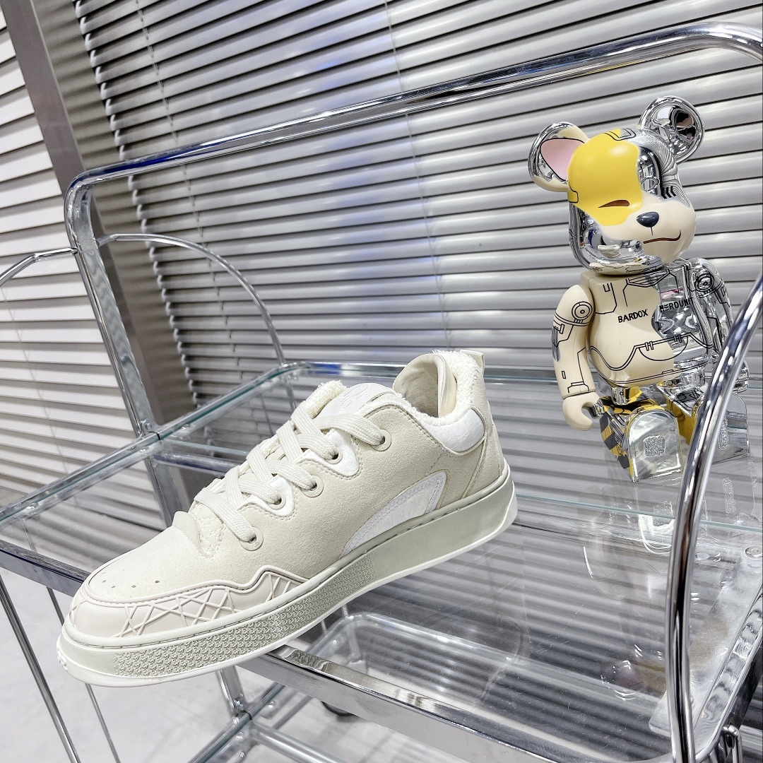 聯名款運動面包鞋