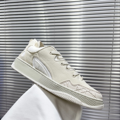 聯名款運動面包鞋