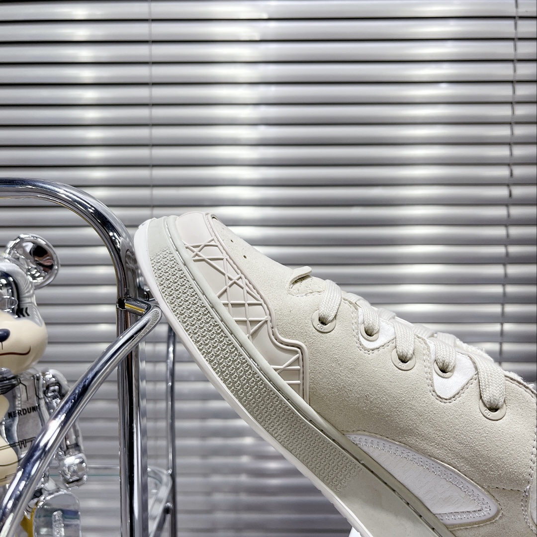 聯名款運動面包鞋