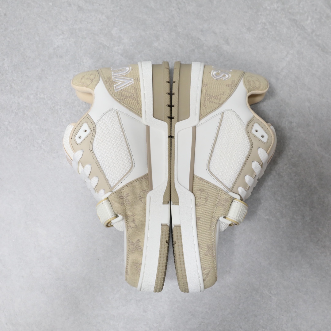 𝙇𝙑 𝘁𝗿𝗮𝗶𝗻𝗲𝗿 低幫運動鞋 