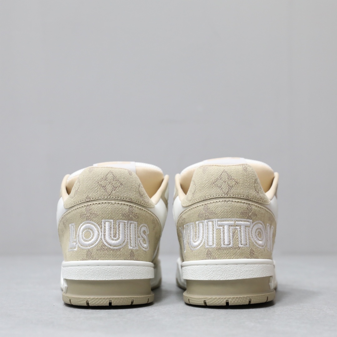 𝙇𝙑 𝘁𝗿𝗮𝗶𝗻𝗲𝗿 低幫運動鞋 