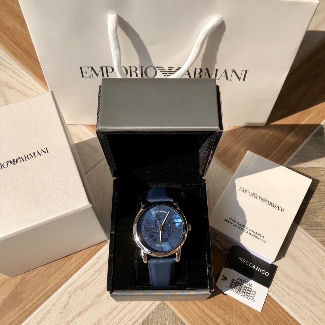 鏤空飛輪透視錶盤