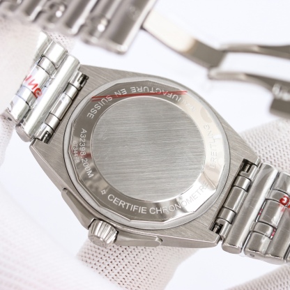 百年靈 BREITLING 機械計時系列