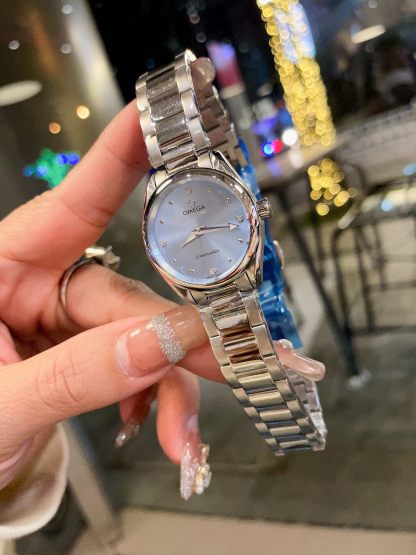 歐米茄冰藍色錶盤