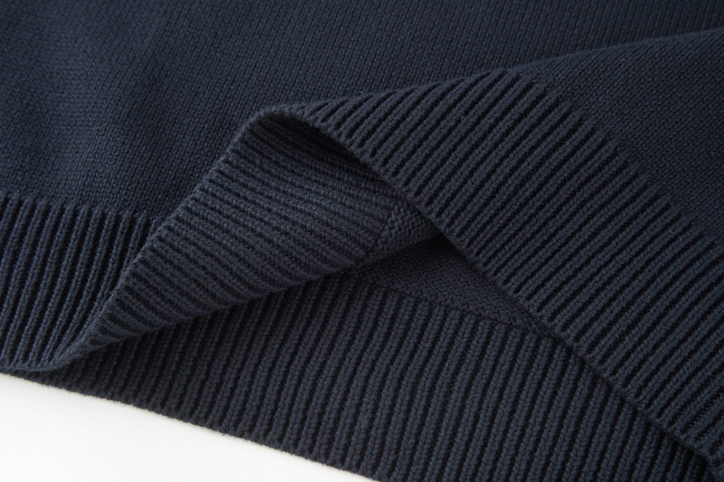 朋友刺繡針織毛衣