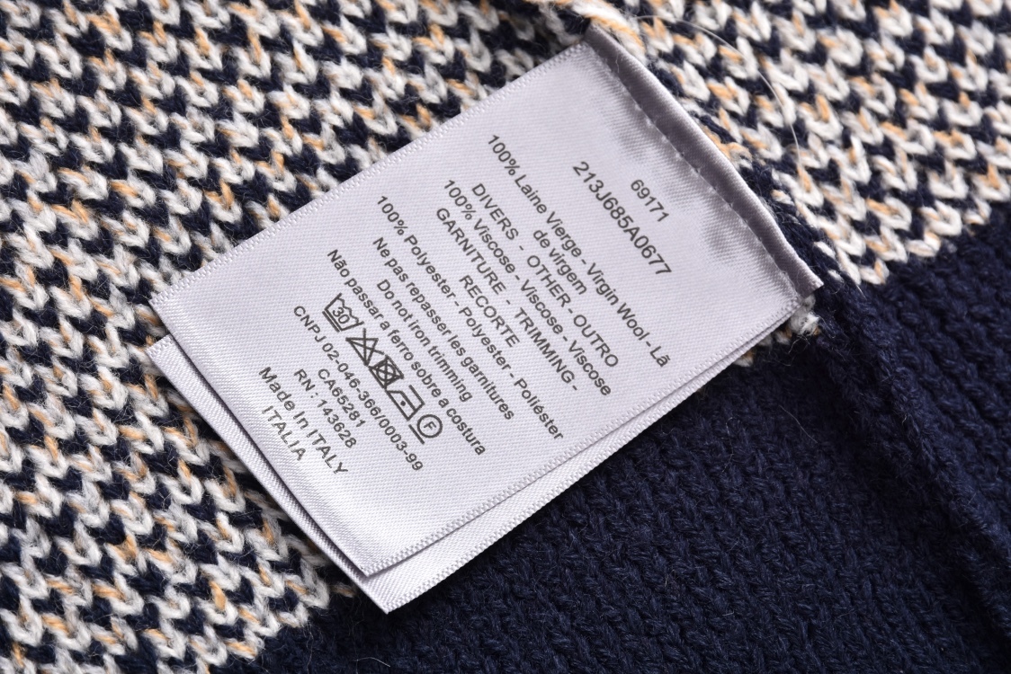 滿印提花圓領毛衣（海軍藍）