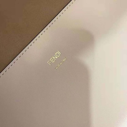 Fd Women Sunshine Medium Leather Shopper-White