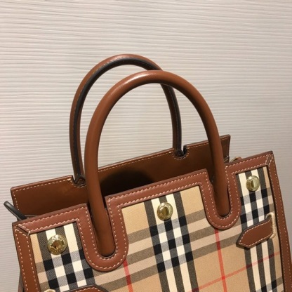 bb Mini Vintage Check Two-handle Title Bag Archive Beige 