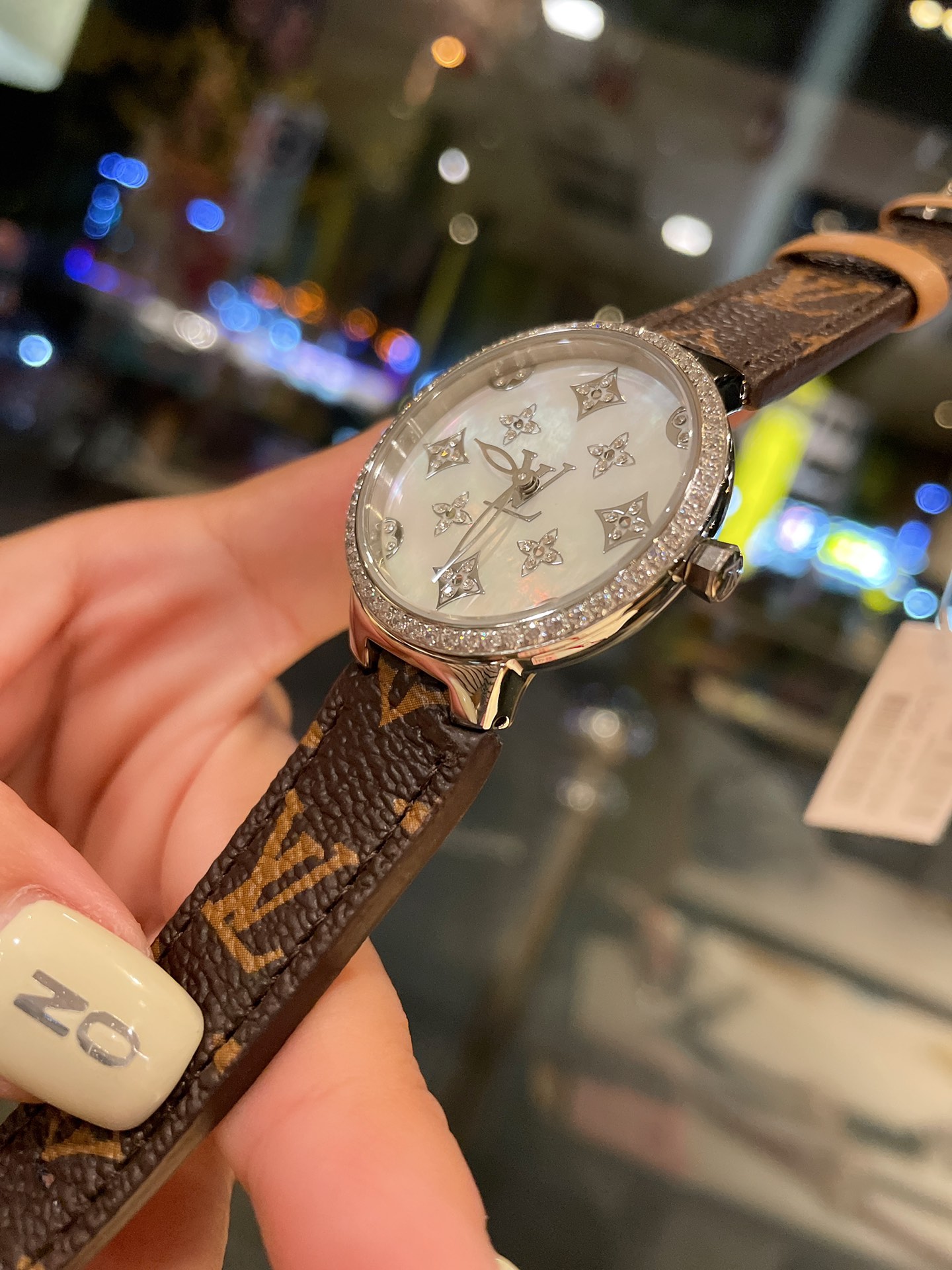 Louis Tambour slim monogran