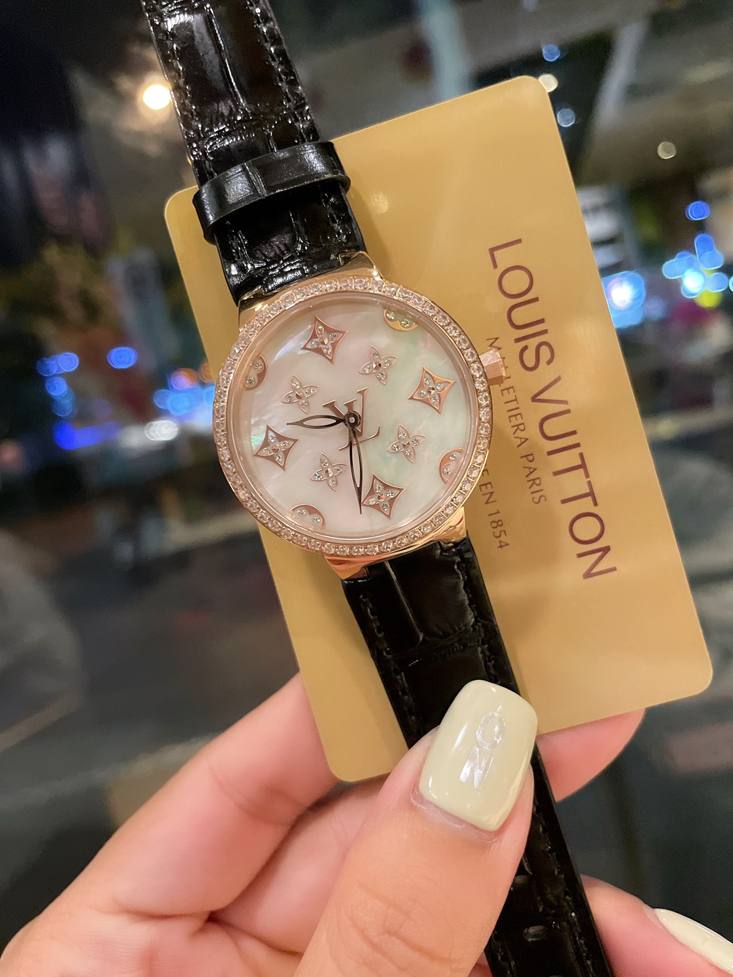 Louis Tambour slim monogran