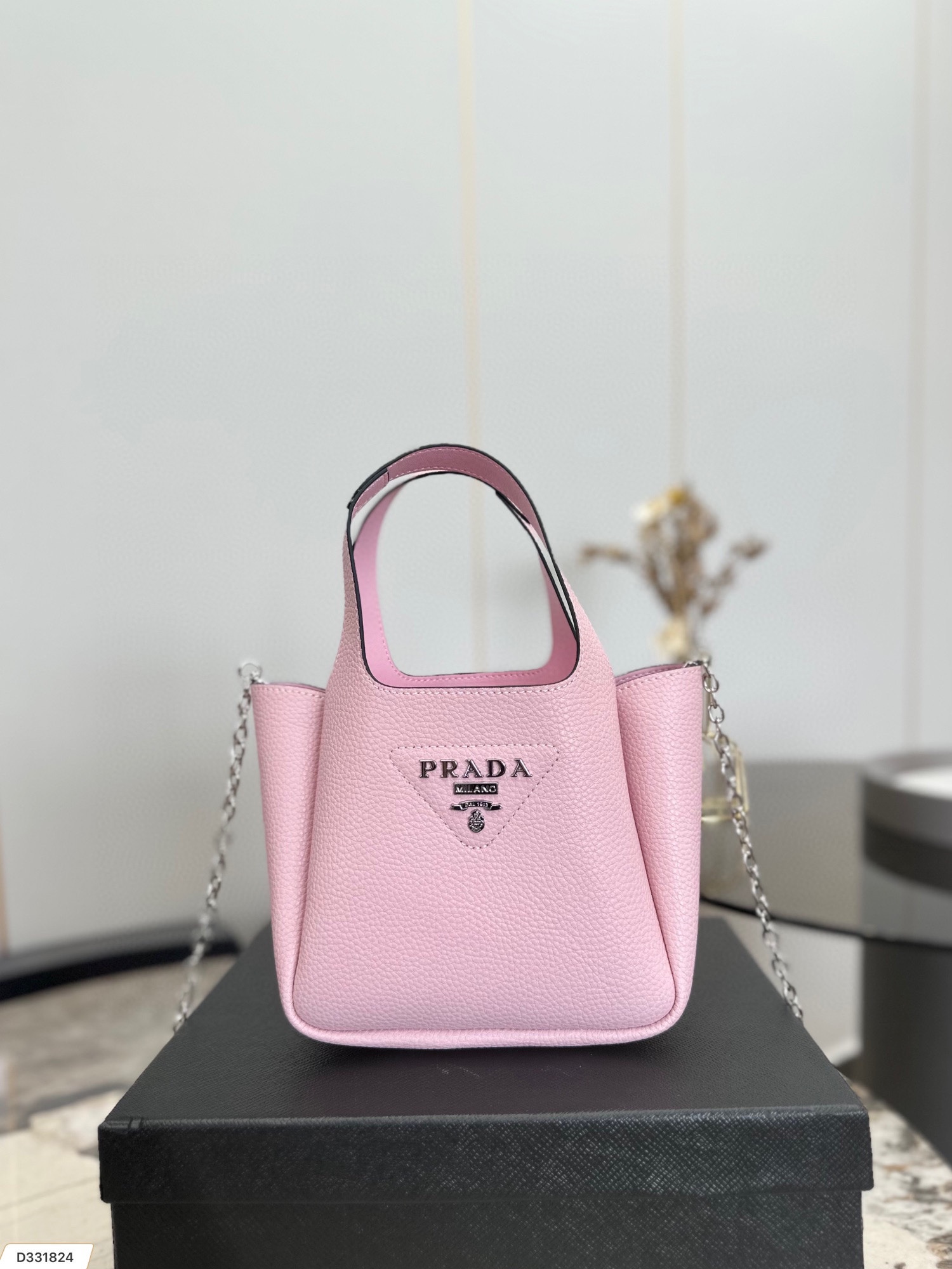 Pra new arrival tote bag