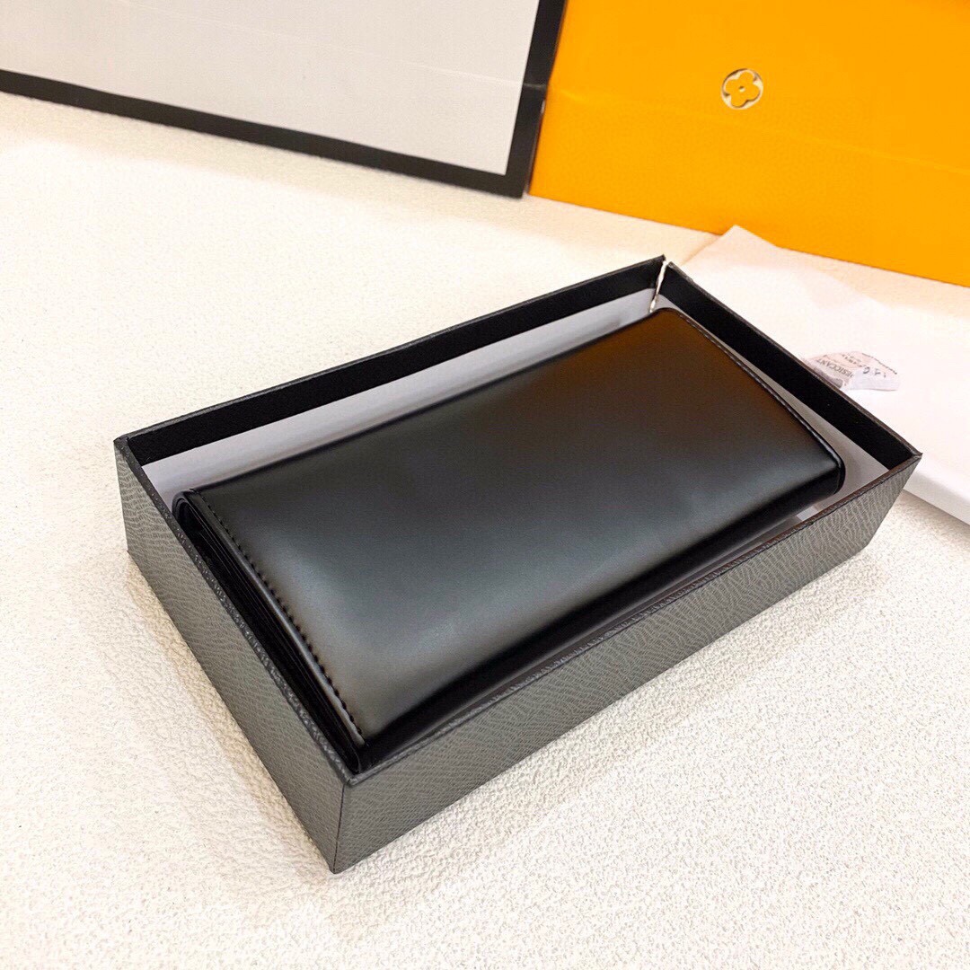 Pra new arrival wallets 