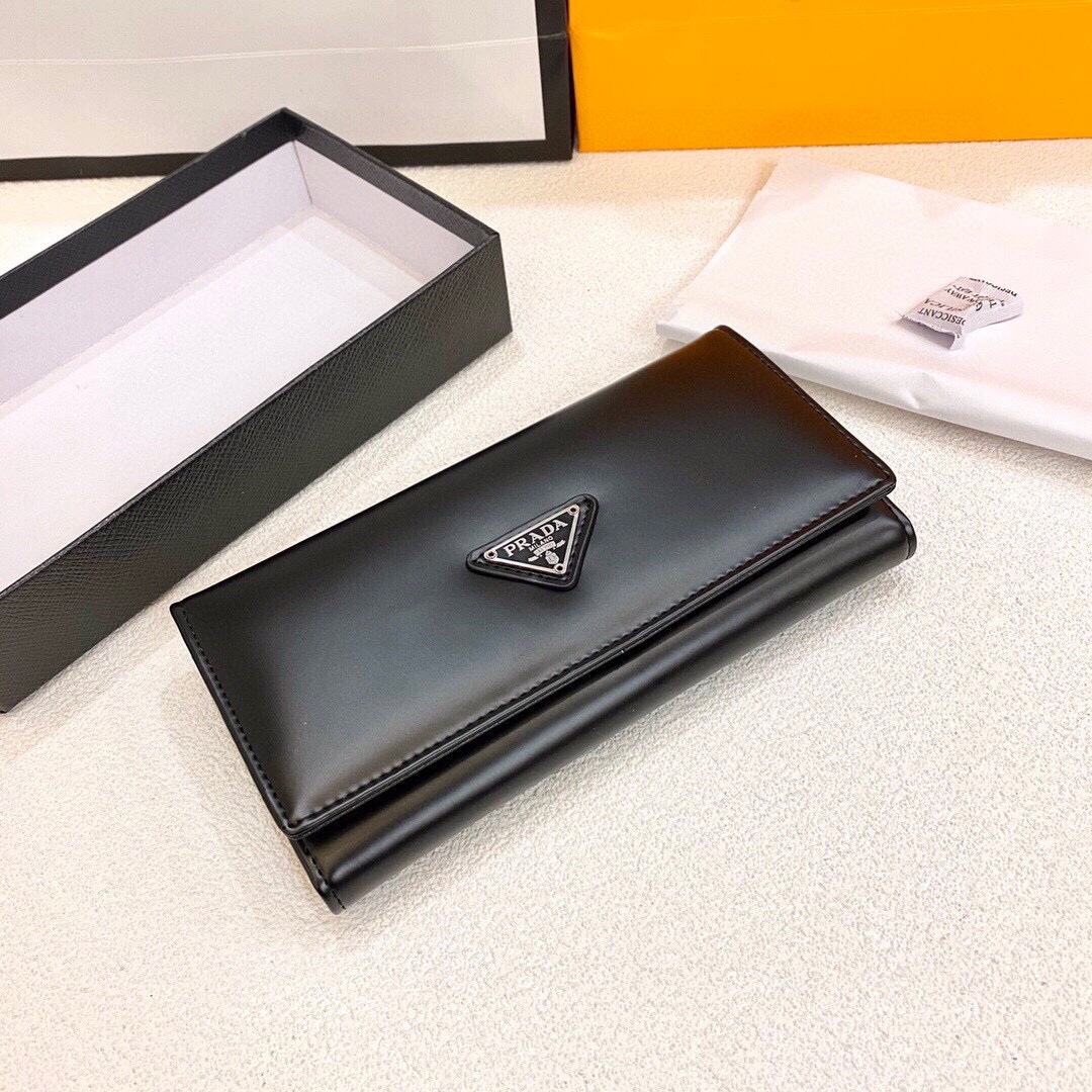 Pra new arrival wallets 