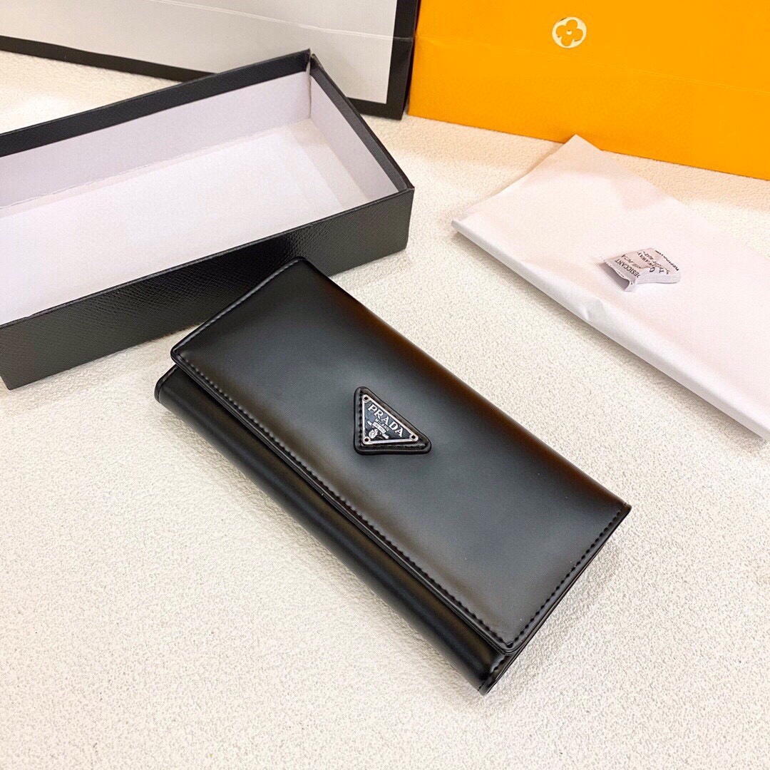 Pra new arrival wallets 