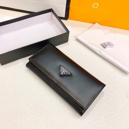 Pra new arrival wallets 