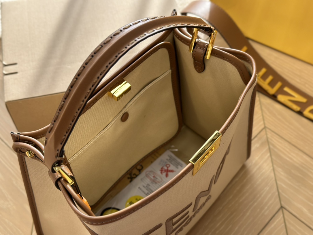 fen peekabo tote bag 