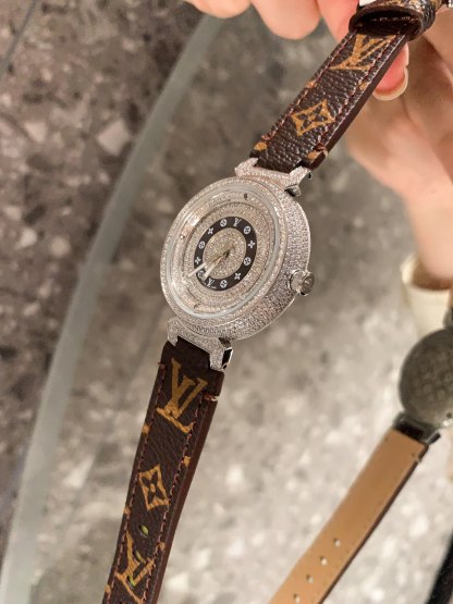 Louis Tambour slim monogran