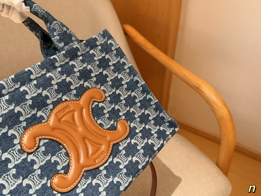 ce new arrival tote bag 