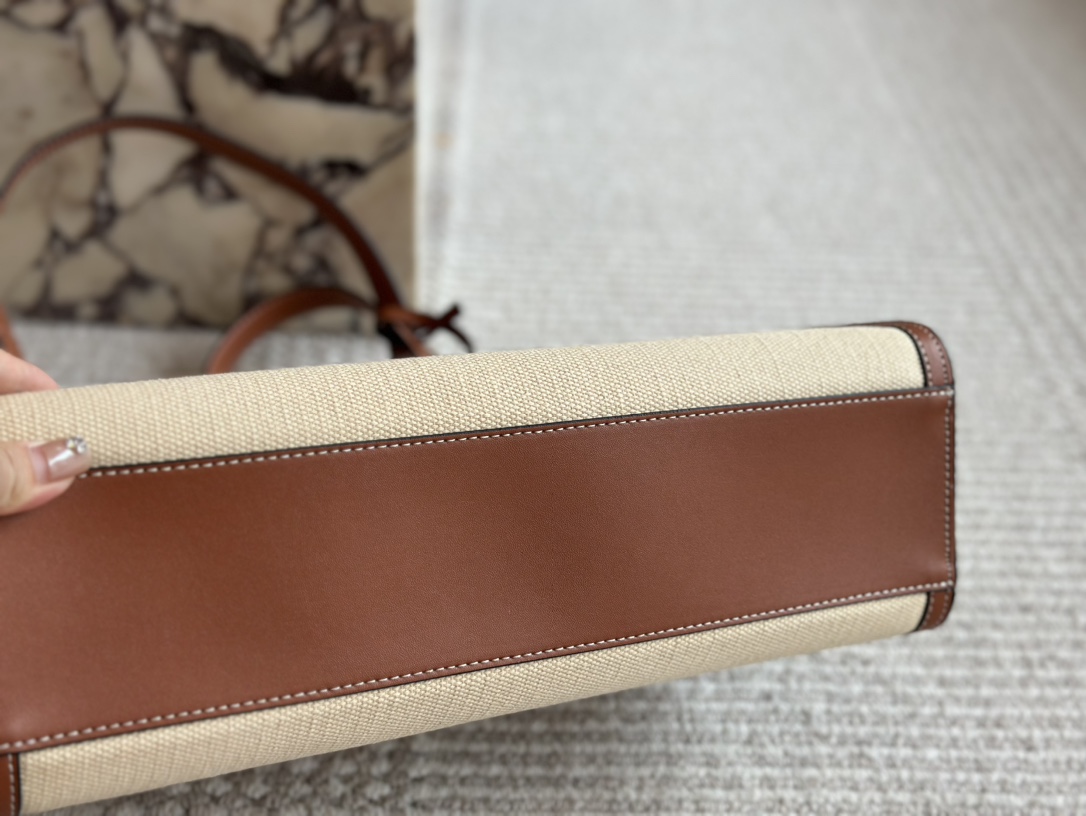 Ce new arrival 2025 tote bag