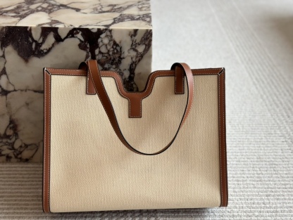 Ce new arrival 2025 tote bag