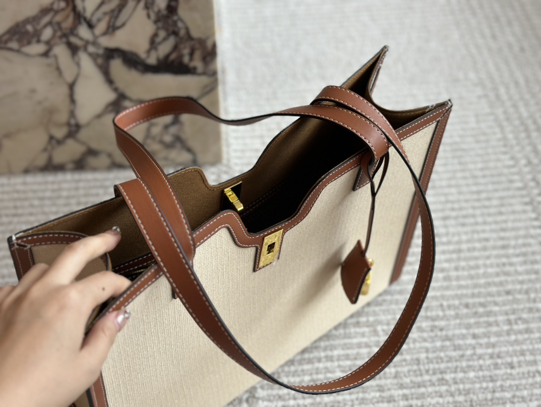 Ce new arrival 2025 tote bag