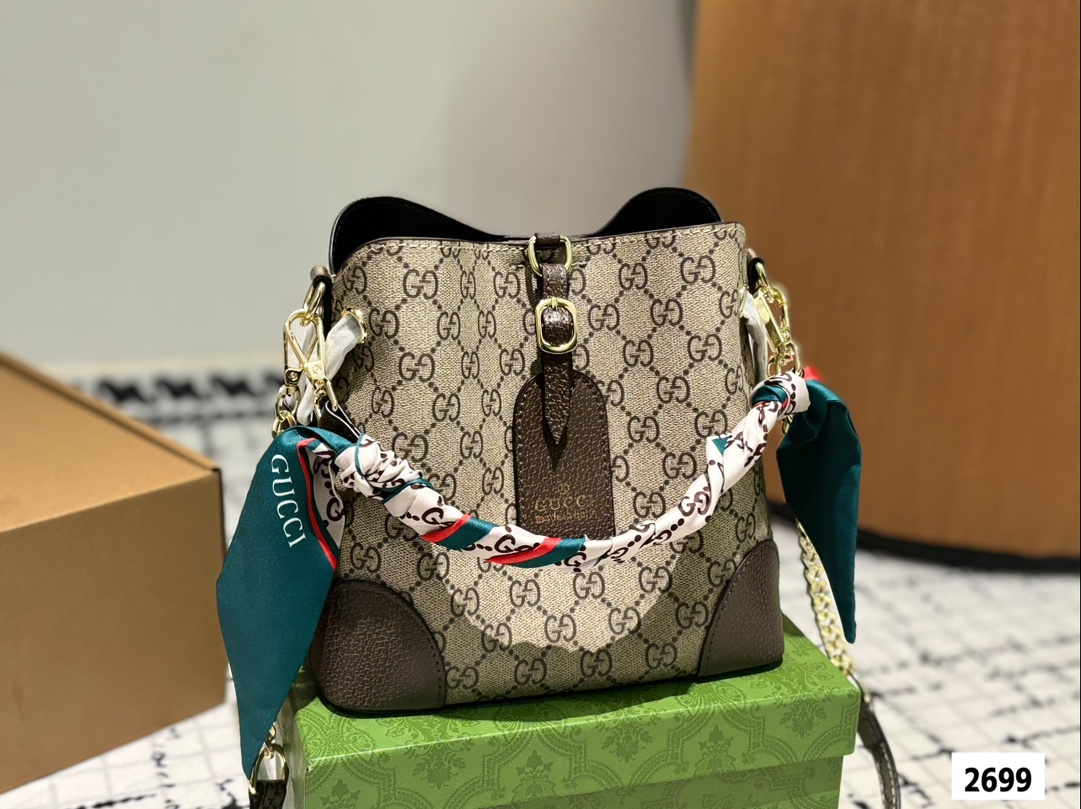 GG Emblem new arrival tote bag