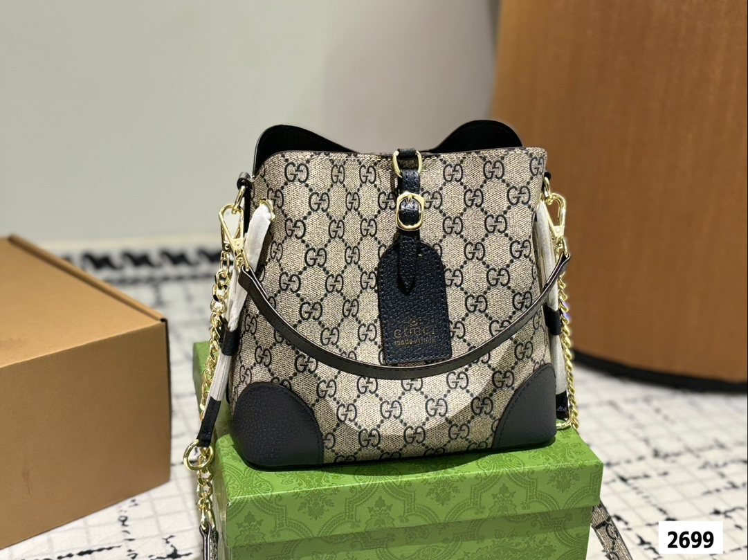 GG Emblem new arrival tote bag