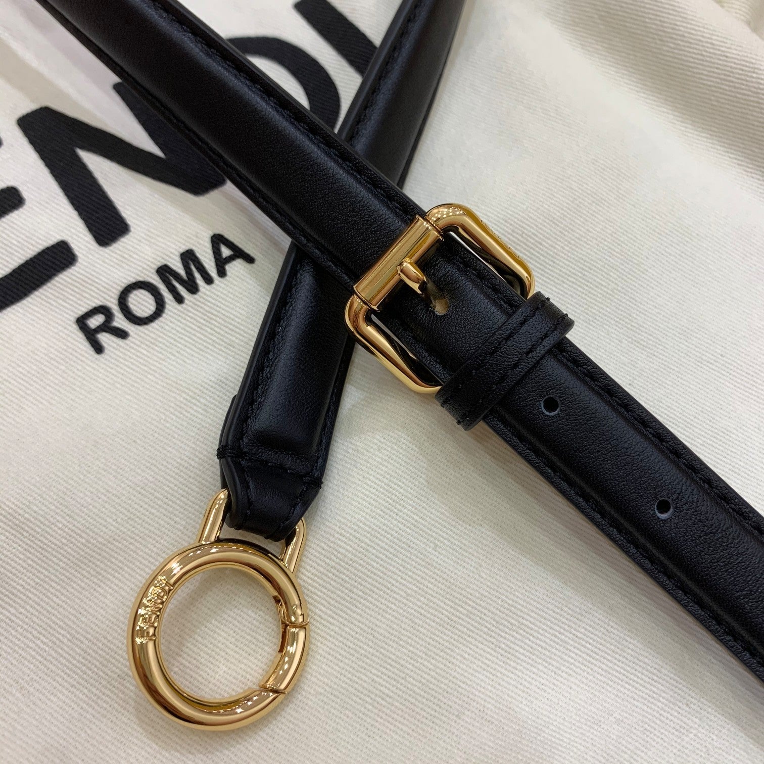 Fd Peekaboo  Small iseeu Bag