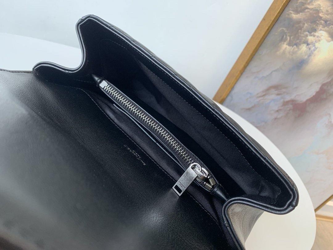 Y College Medium Quilted leather Bag