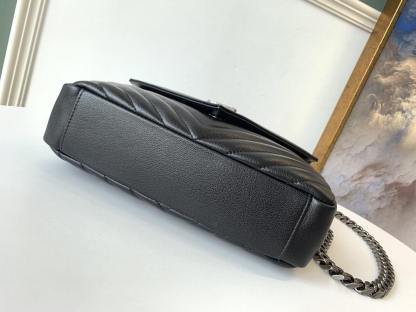 Y College Medium Quilted leather Bag