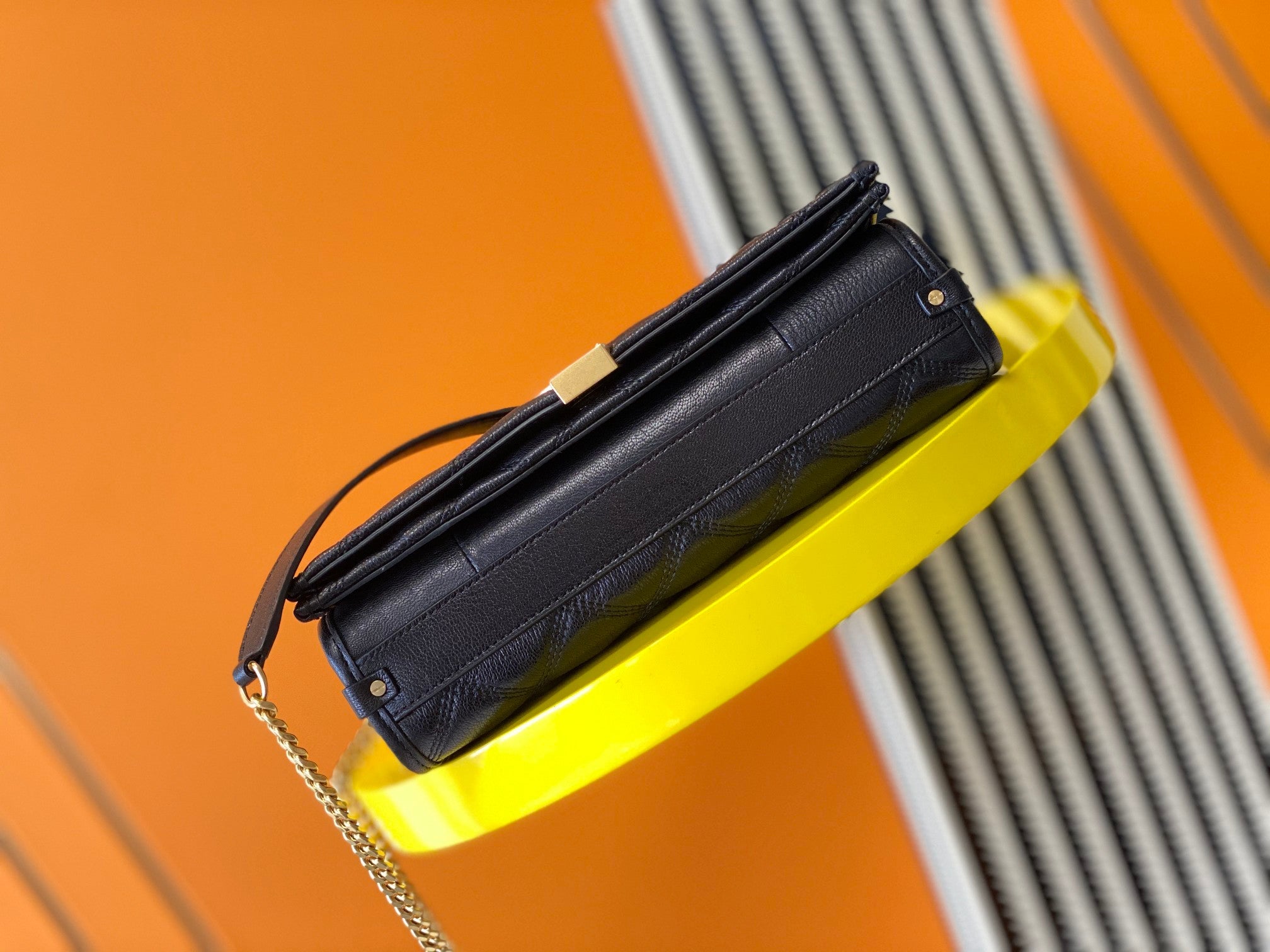 Y Mini Becky  Chain Bag