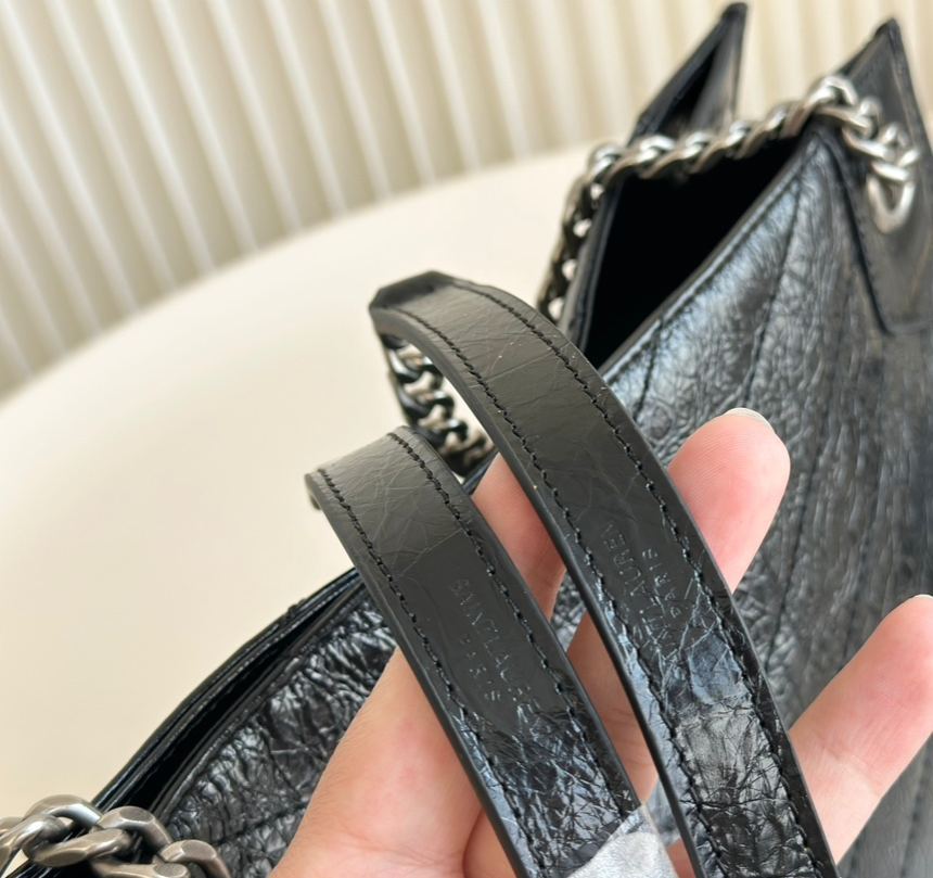 Y NIKI shopping bag size: 32*25 cm