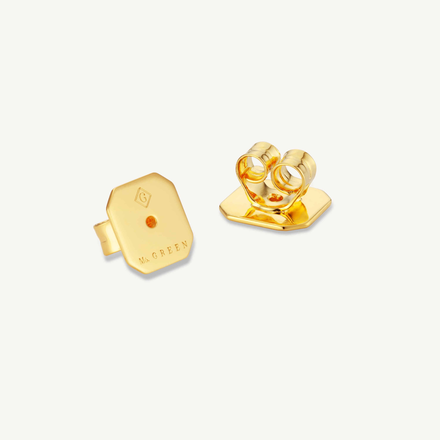 Ambition Stud Earrings (W/Y) 앰비션 스터드 귀걸이