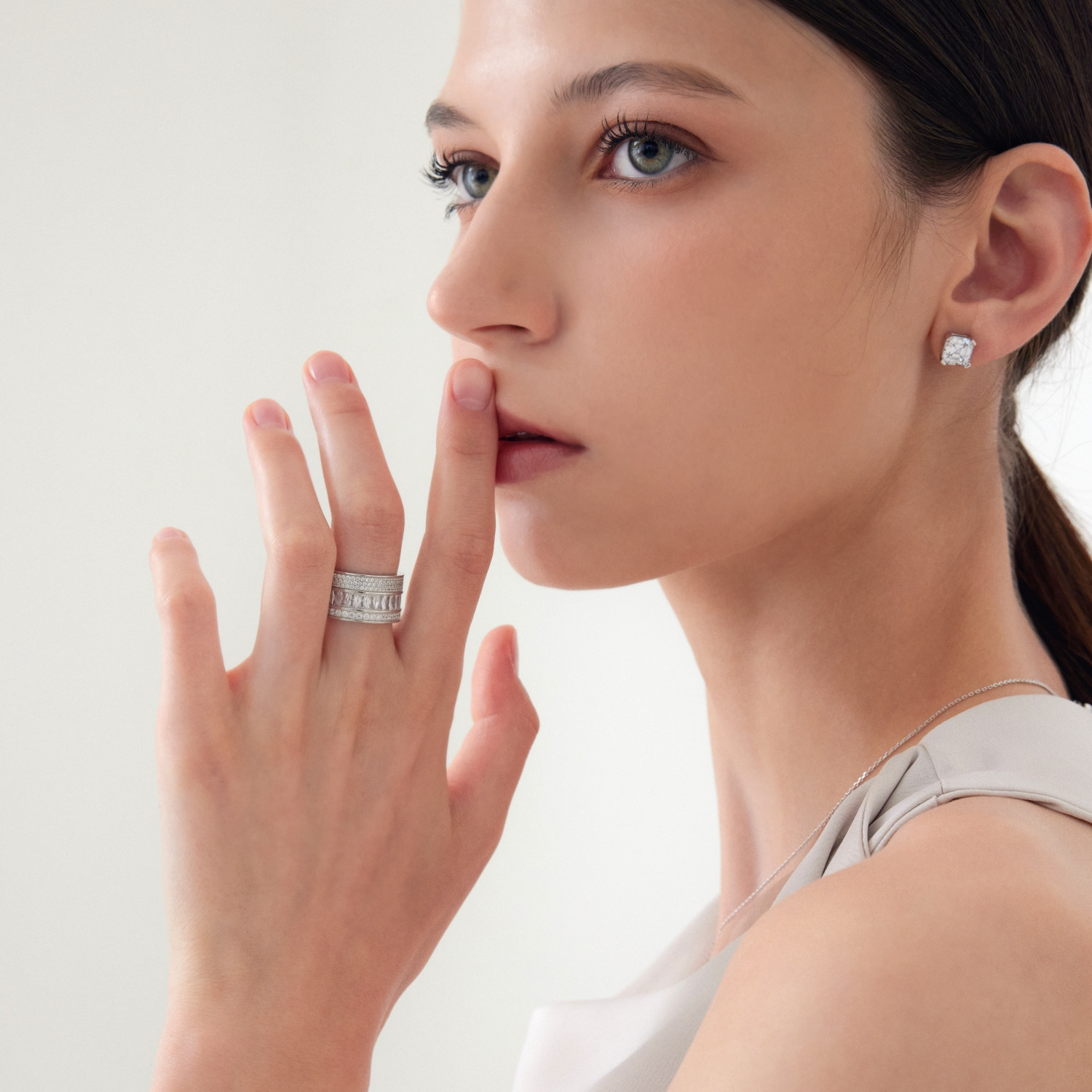 Chatelet Triple Row Ring (W/Y/B) 샤틀레 트리플 로우 반지