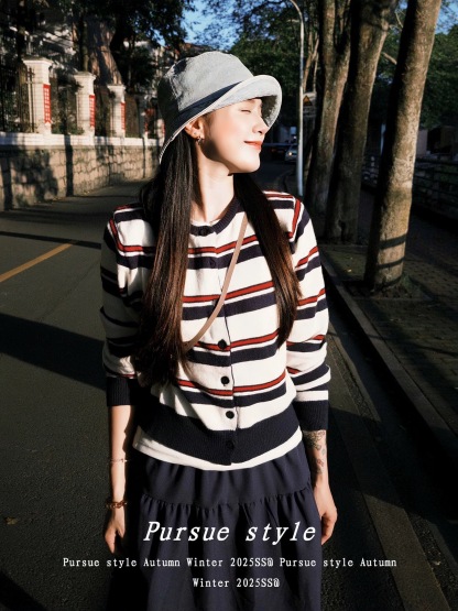 港風套裝 條紋針織上衣+鬆緊腰半身裙｜經典港風穿搭