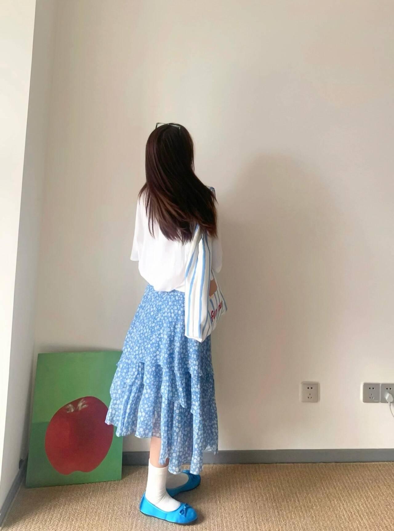 日系 初夏之夢 藍色碎花裙+印花上衣T 高級簡約｜活力青春