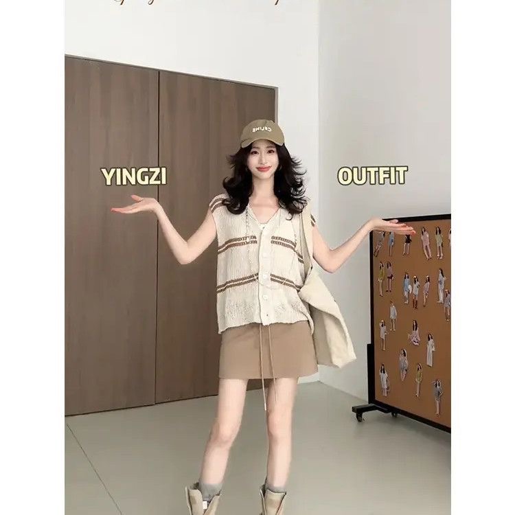 韓系女裝 「星宿」設計感條紋針織上衣+休閒短裙 